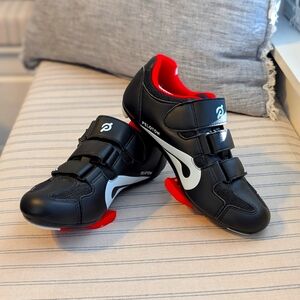 Peloton Size 36 Cycling Shoes (Women Size 5.5, Men Size 4)